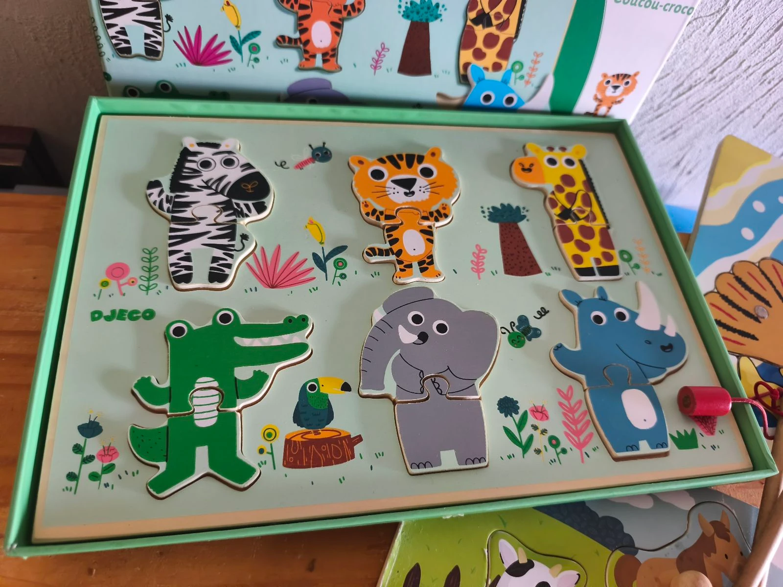 Lot de puzzles en bois